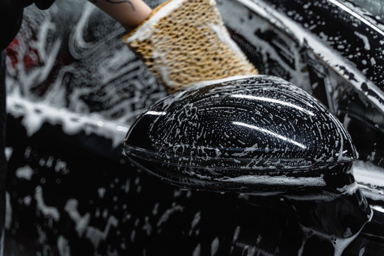 Detailing work